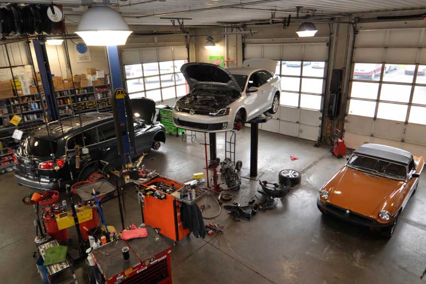 Top Car Garages in Al Quoz, Dubai leading Auto garages UAE